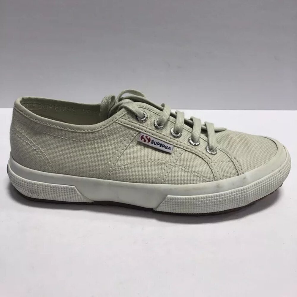 Superga Women’s 2750-Cotu Classic Sneaker, Size US 7.5M, EUR 38